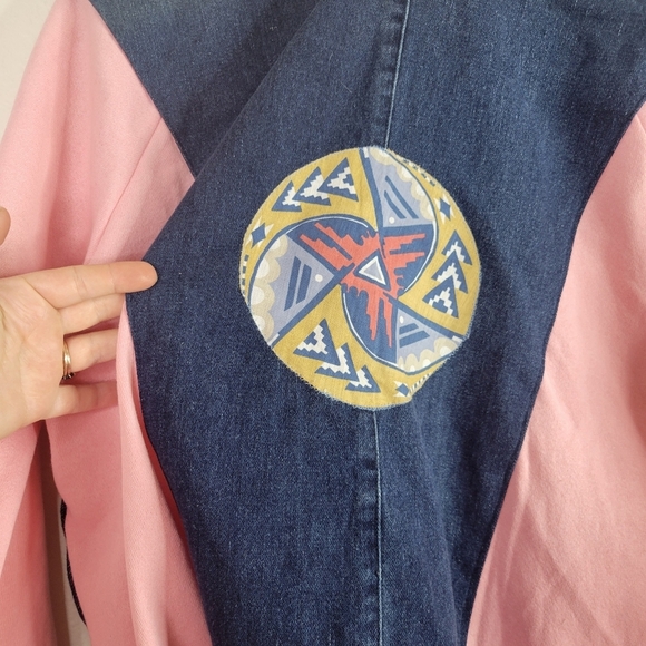 OOAK Pink denim jacket upcycled retro sweater - Picture 5 of 8